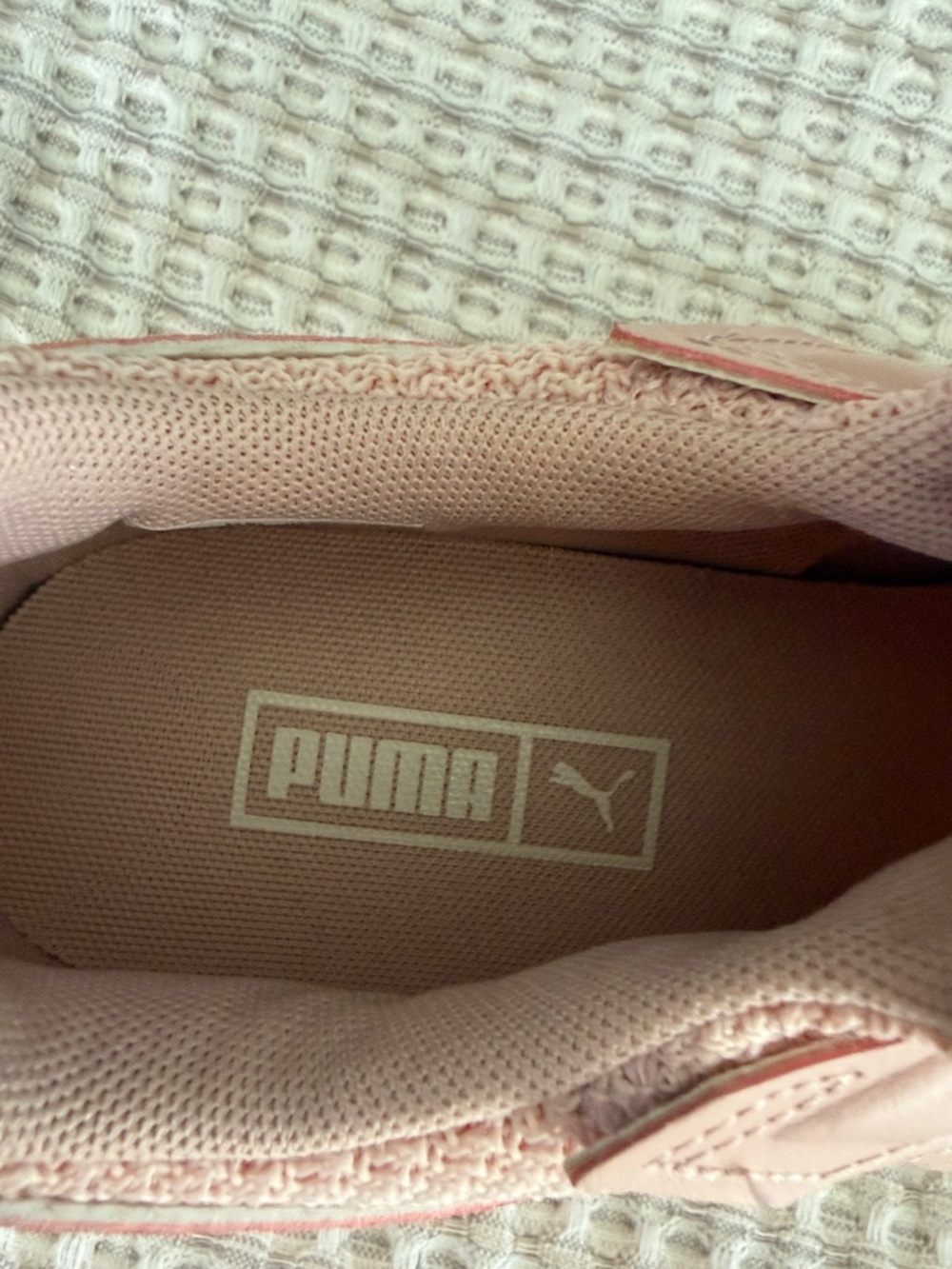 Puma Women's Blush Pink Fier Tonal Nitrol Sneakers size 7.5 - Picture 2 of 5